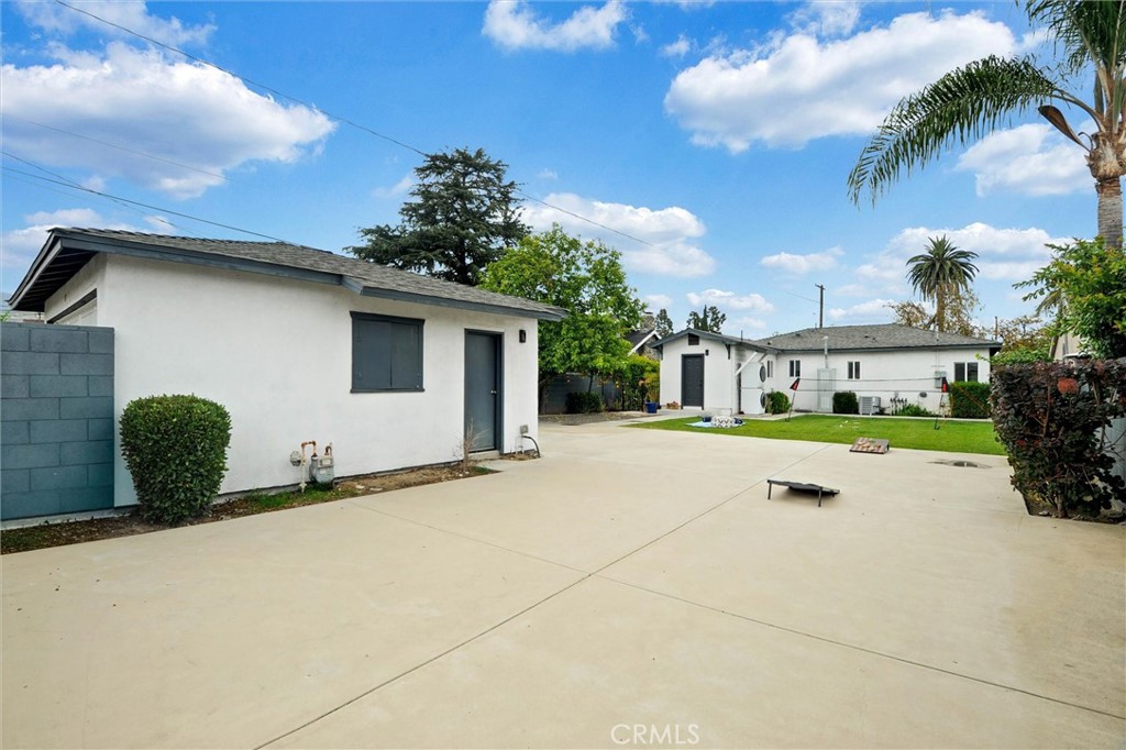 929 N Sunset Property Photo 25