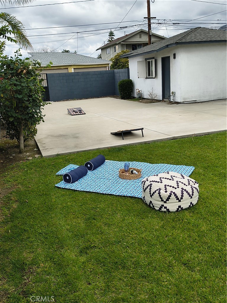 929 N Sunset Property Photo 28