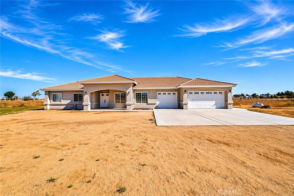 7576 Sunset Property Photo 1