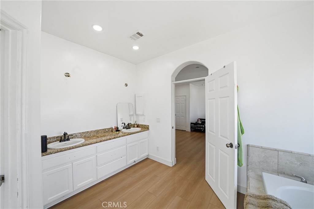 7576 Sunset Property Photo 10