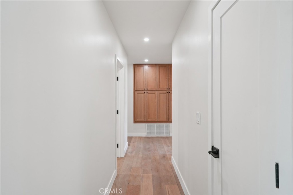 1098 Syracuse Property Photo 23