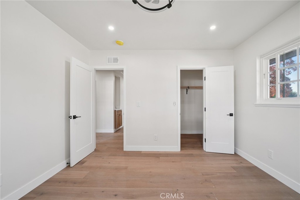 1098 Syracuse Property Photo 36