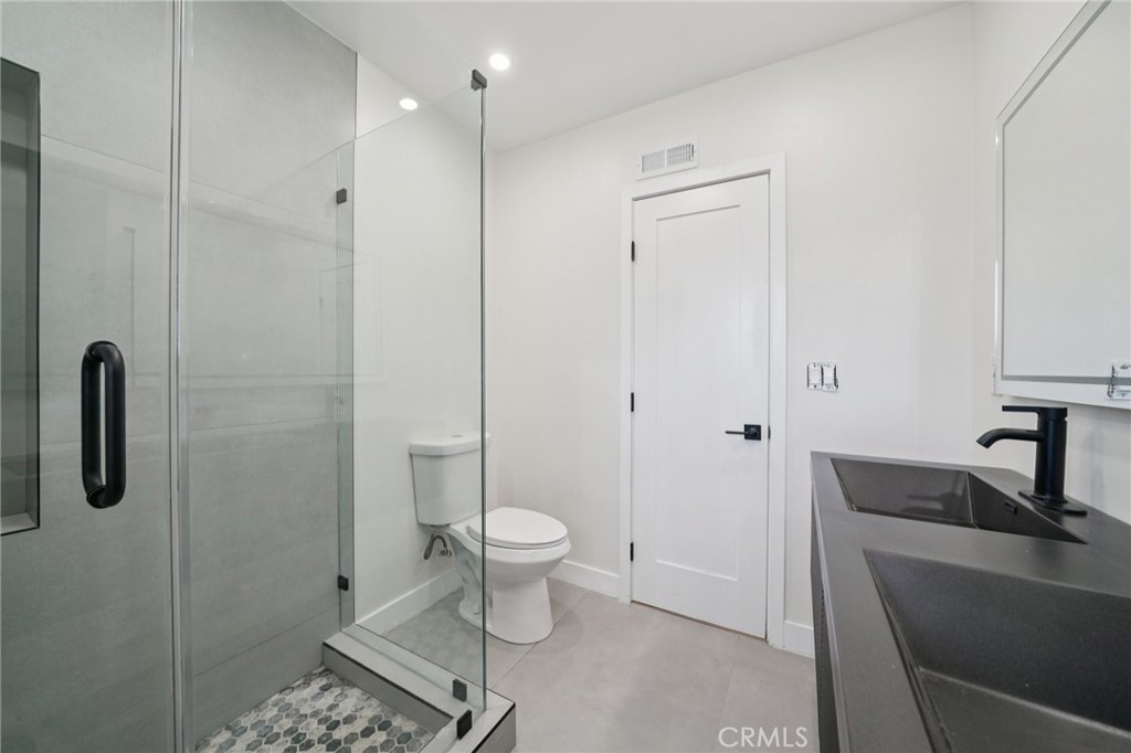 1098 Syracuse Property Photo 39