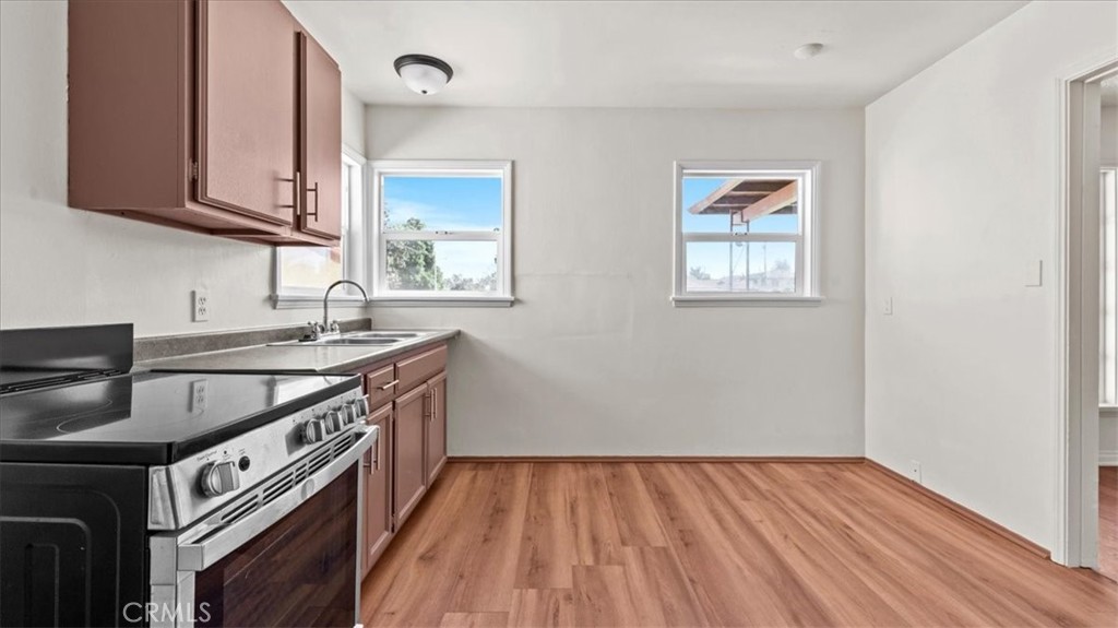 3335 California Avenue Property Photo 14