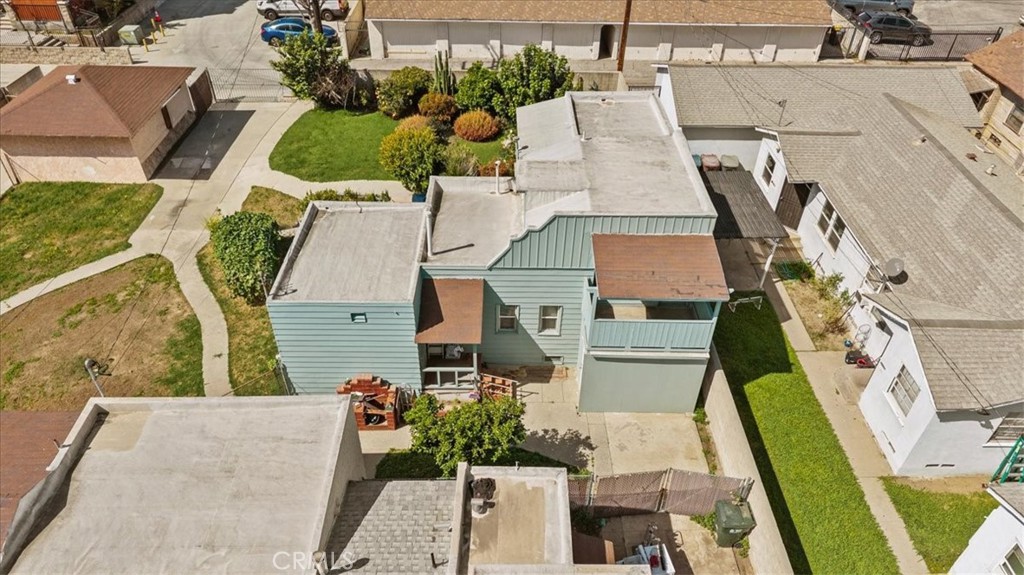 3335 California Avenue Property Photo 26