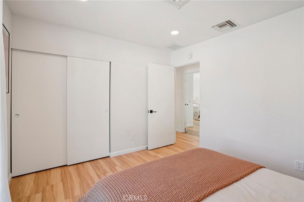 2825 E Verona Road Property Photo 15
