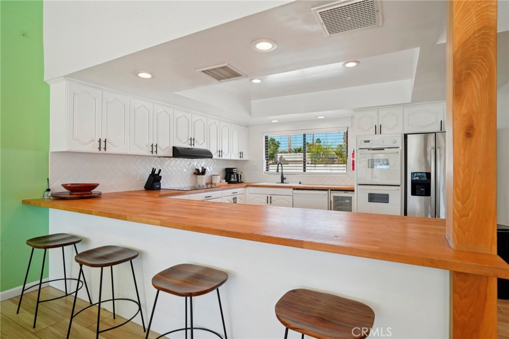2825 E Verona Road Property Photo 19