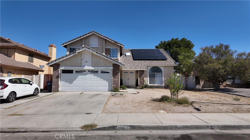 2335 Langhorn Property Photo 3
