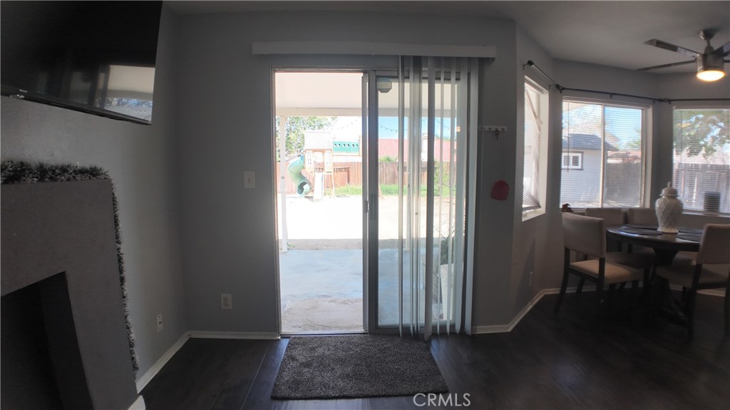 2335 Langhorn Property Photo 6