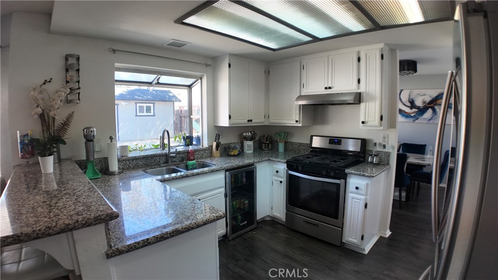 2335 Langhorn Property Photo 17