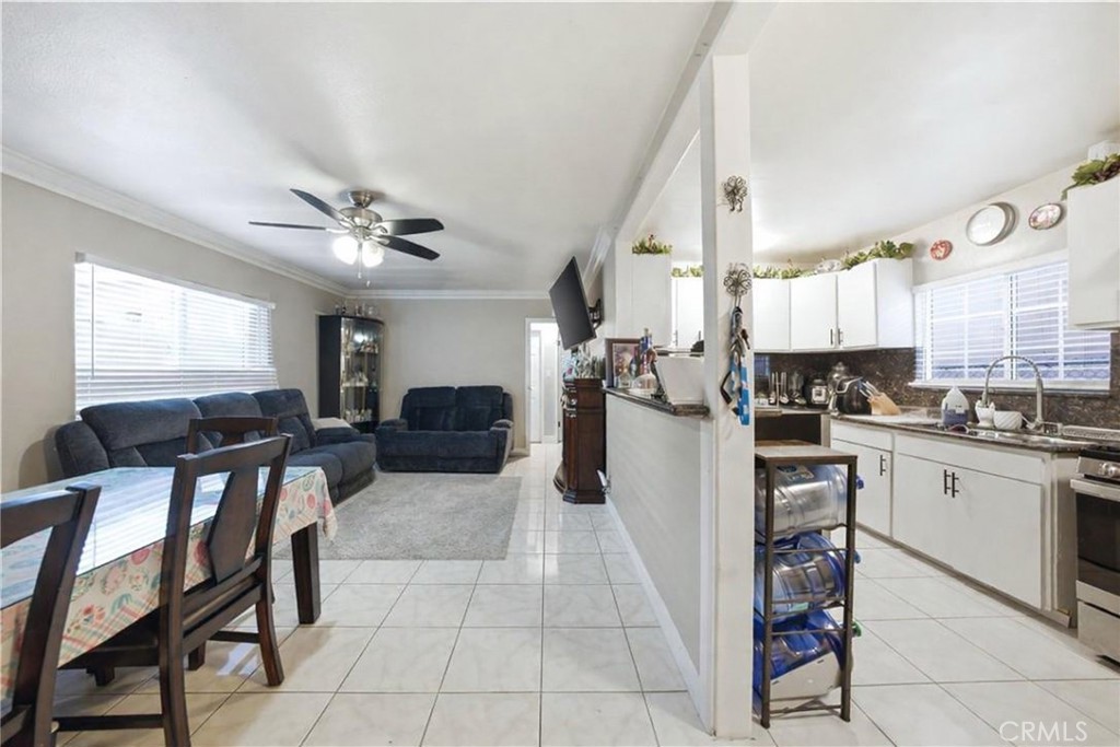 12118 Barnwall Property Photo 5
