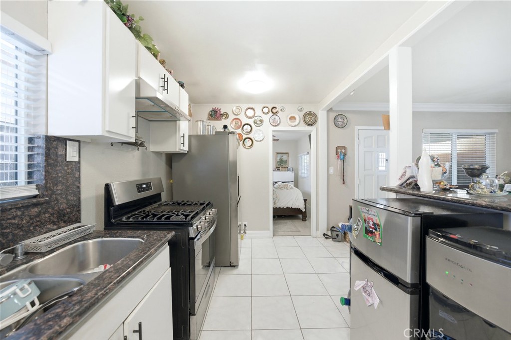 12118 Barnwall Property Photo 12