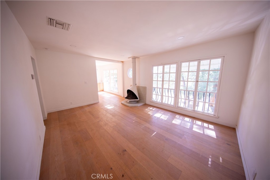 785 Skyland Property Photo 2