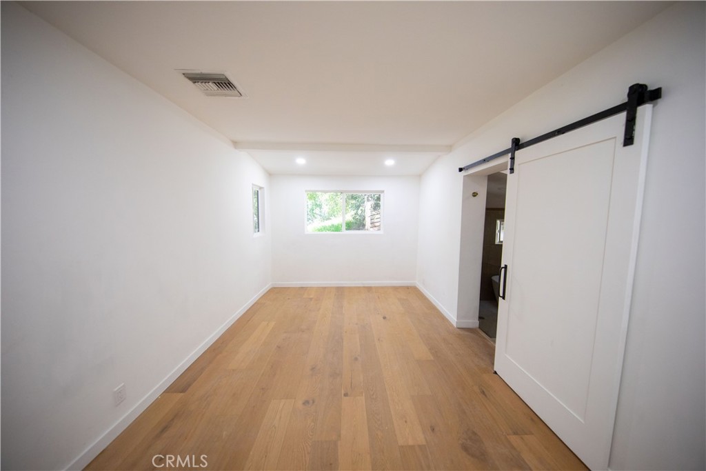 785 Skyland Property Photo 6