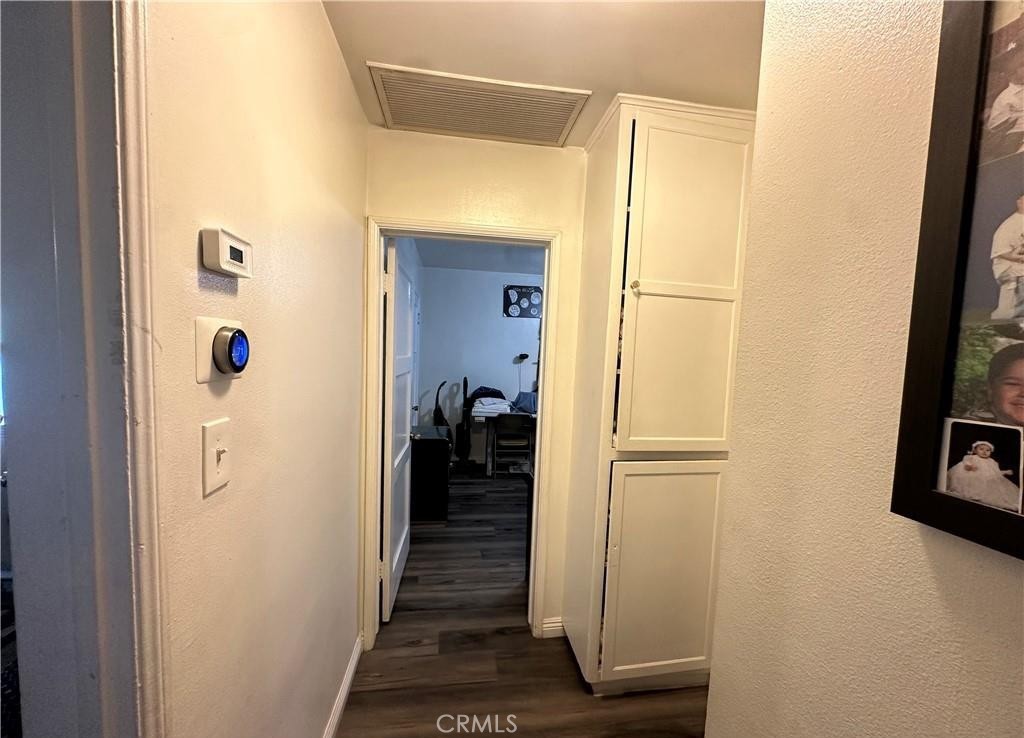 10673 Saticoy Property Photo 3