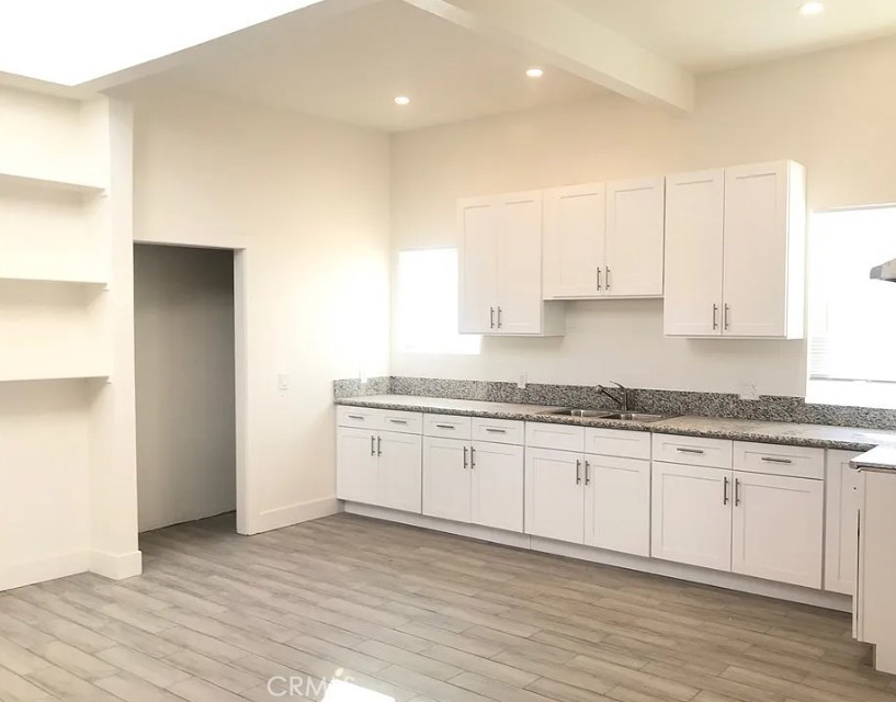 8317 Whittier Property Photo 11