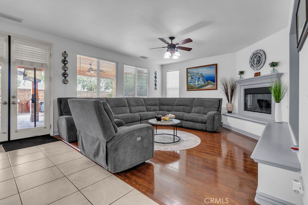 42740 Portraits Ln Property Photo 8