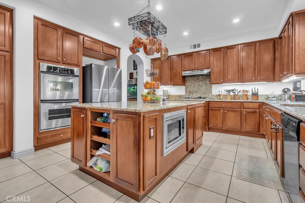 42740 Portraits Ln Property Photo 12