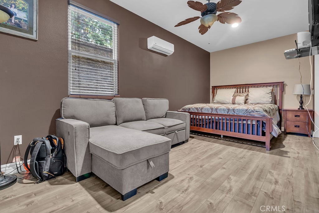 42740 Portraits Ln Property Photo 23