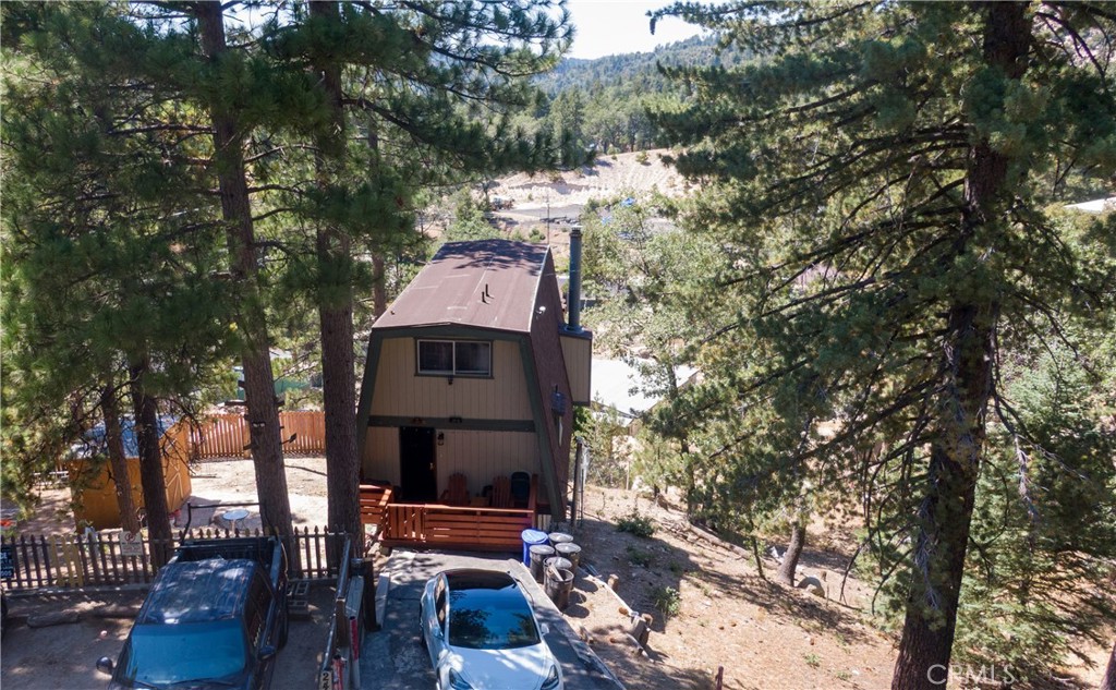 2476 Elko Property Photo 5