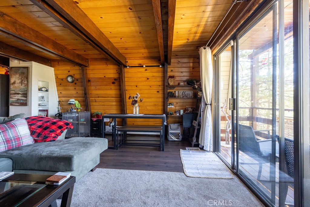 2476 Elko Property Photo 29