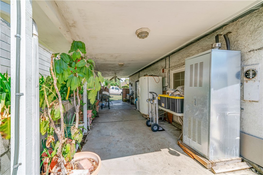 17528 Northam Property Photo 26