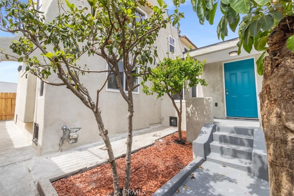 1521 N Bonnie Beach Property Photo 4