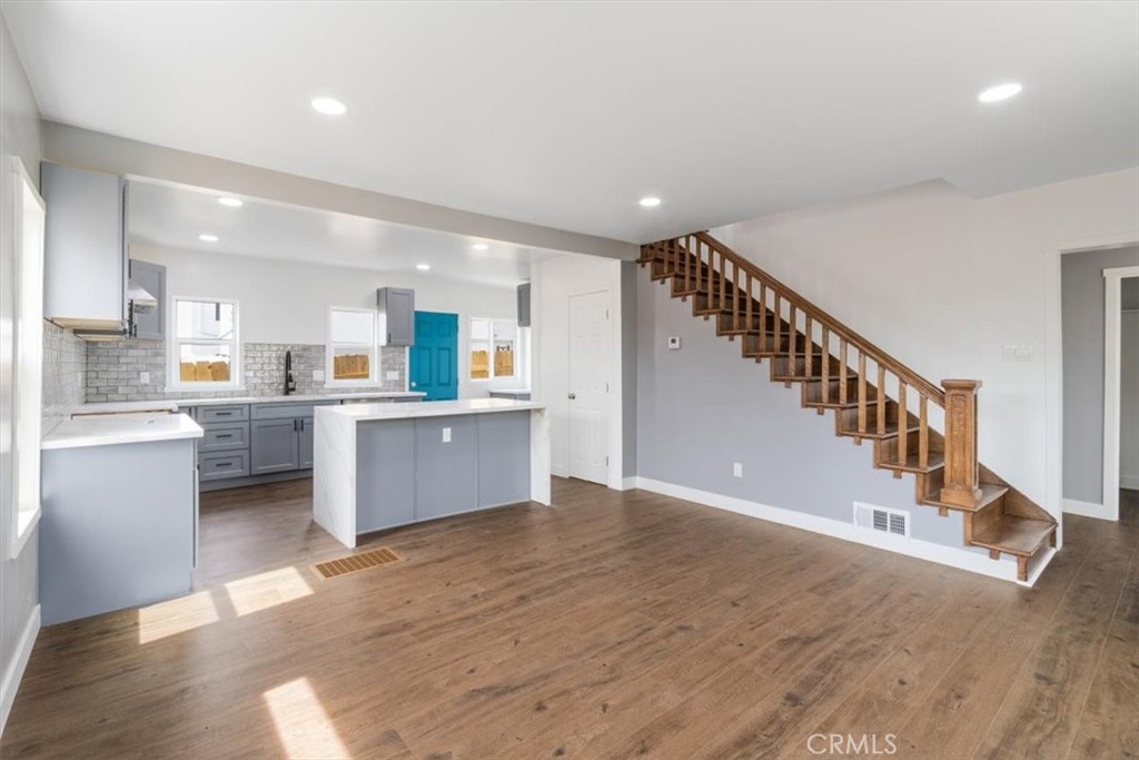 1521 N Bonnie Beach Property Photo 11