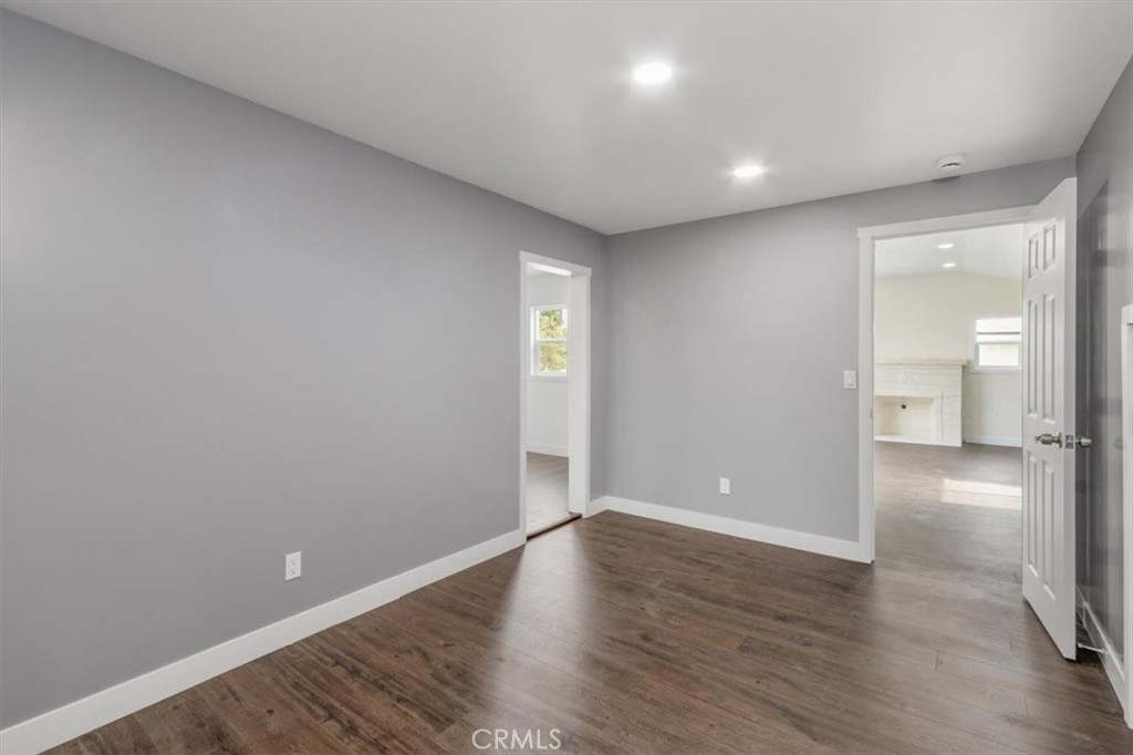 1521 N Bonnie Beach Property Photo 20