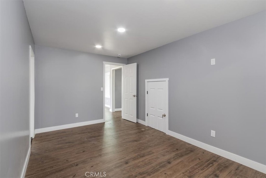 1521 N Bonnie Beach Property Photo 21