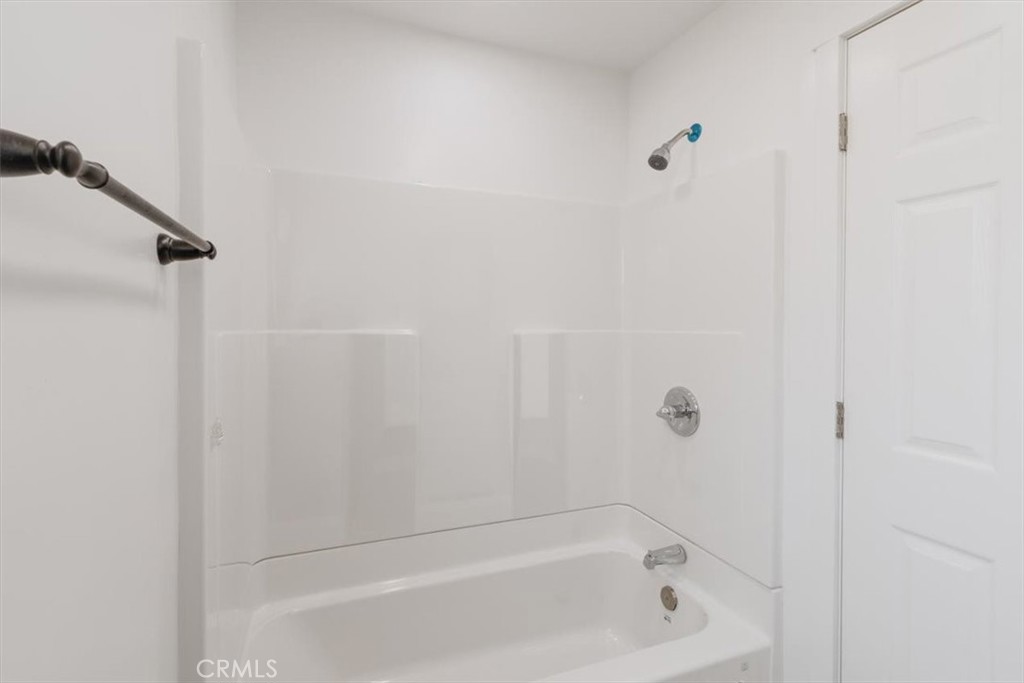 1521 N Bonnie Beach Property Photo 26