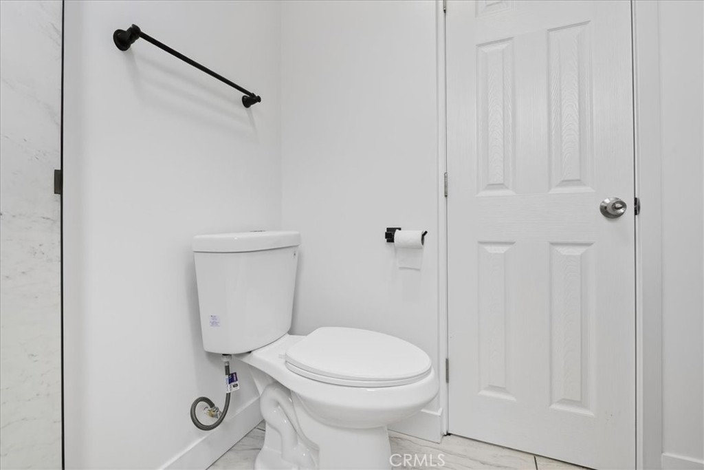 1521 N Bonnie Beach Property Photo 32