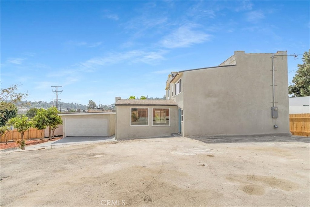1521 N Bonnie Beach Property Photo 33