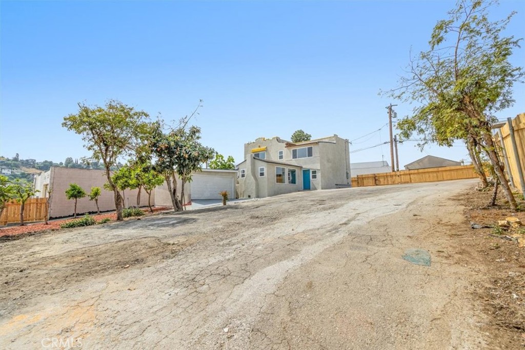 1521 N Bonnie Beach Property Photo 41