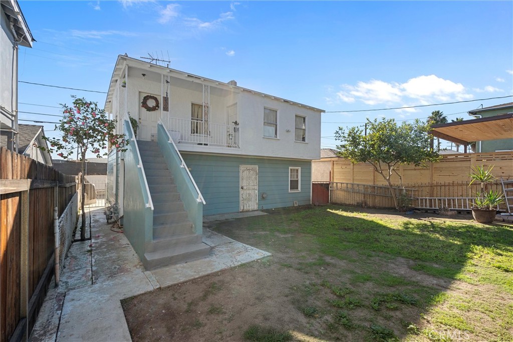 5360 Ithaca Property Photo 1