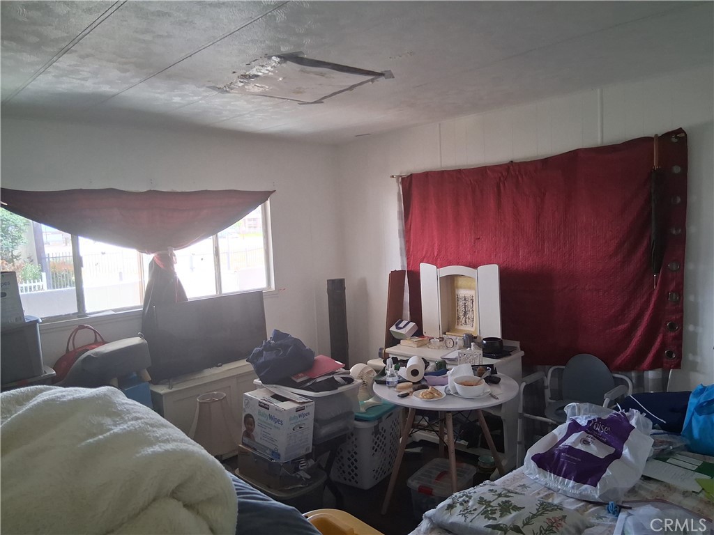 15252 Seneca Rd 1 Property Photo 18