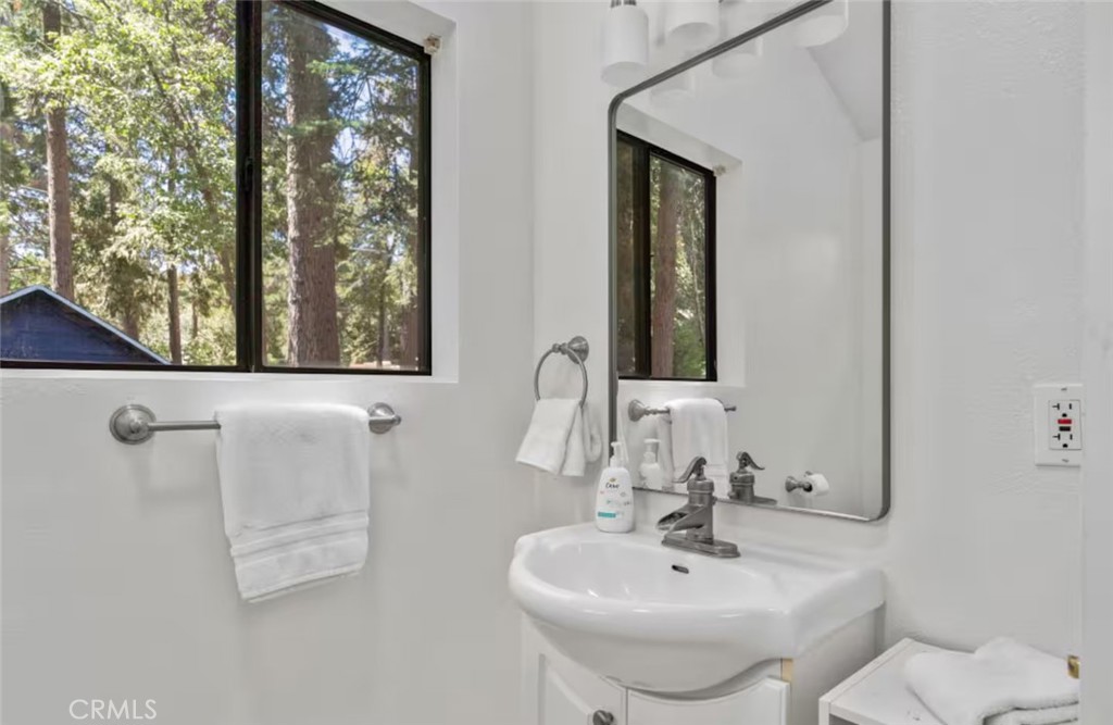 26249 Alpine Property Photo 33