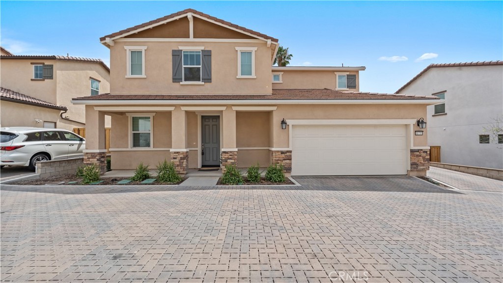 11755 Fenton Property Photo 2