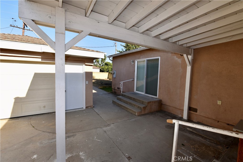 9038 Danby Property Photo 18