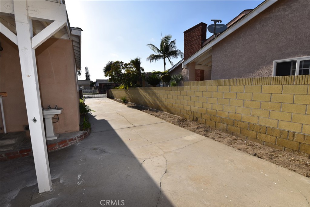 9038 Danby Property Photo 24