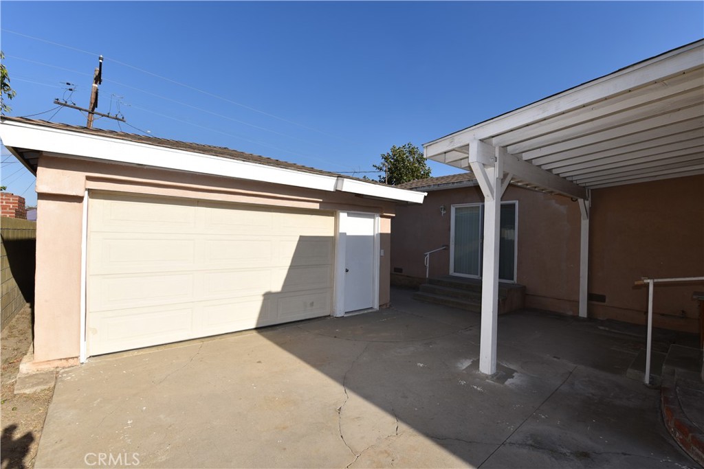 9038 Danby Property Photo 25