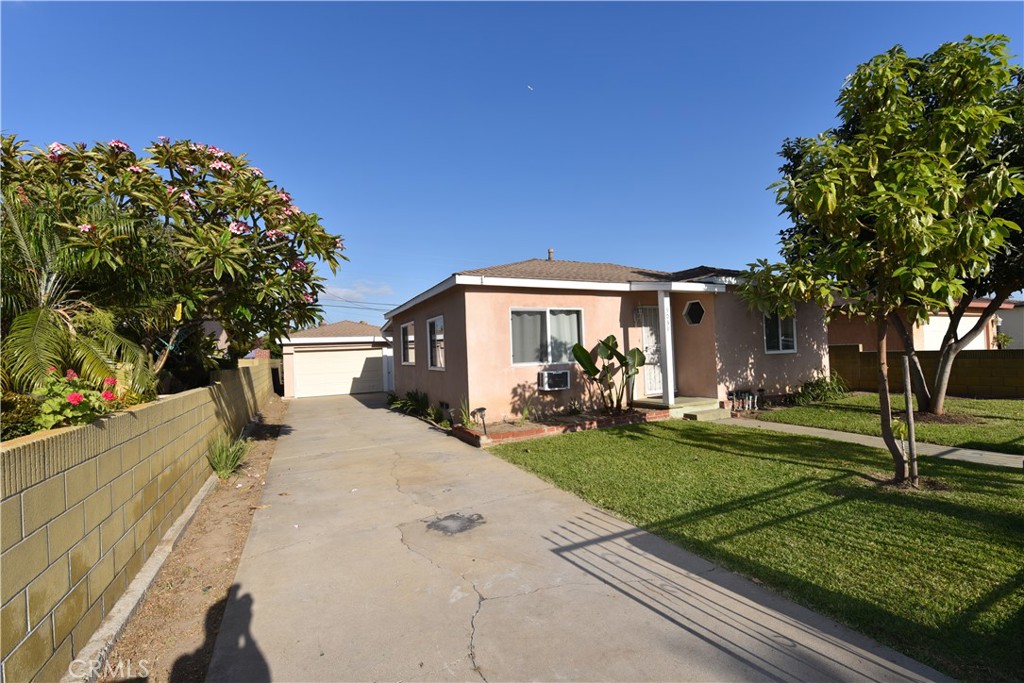 9038 Danby Property Photo 28
