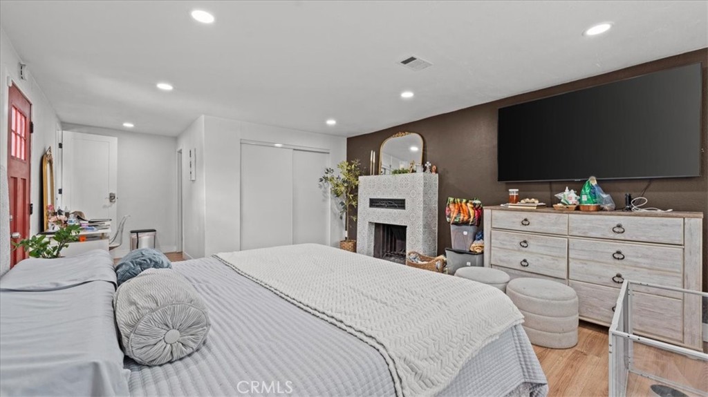 1516 Home Property Photo 17