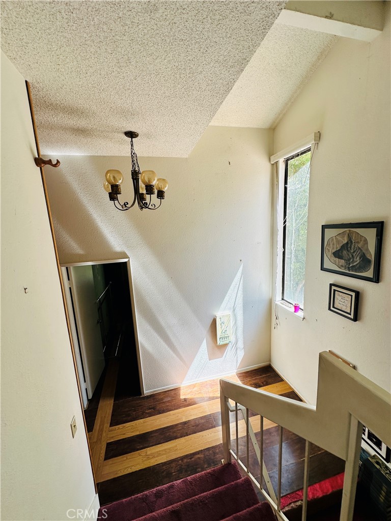 1020 Catlin Property Photo 17