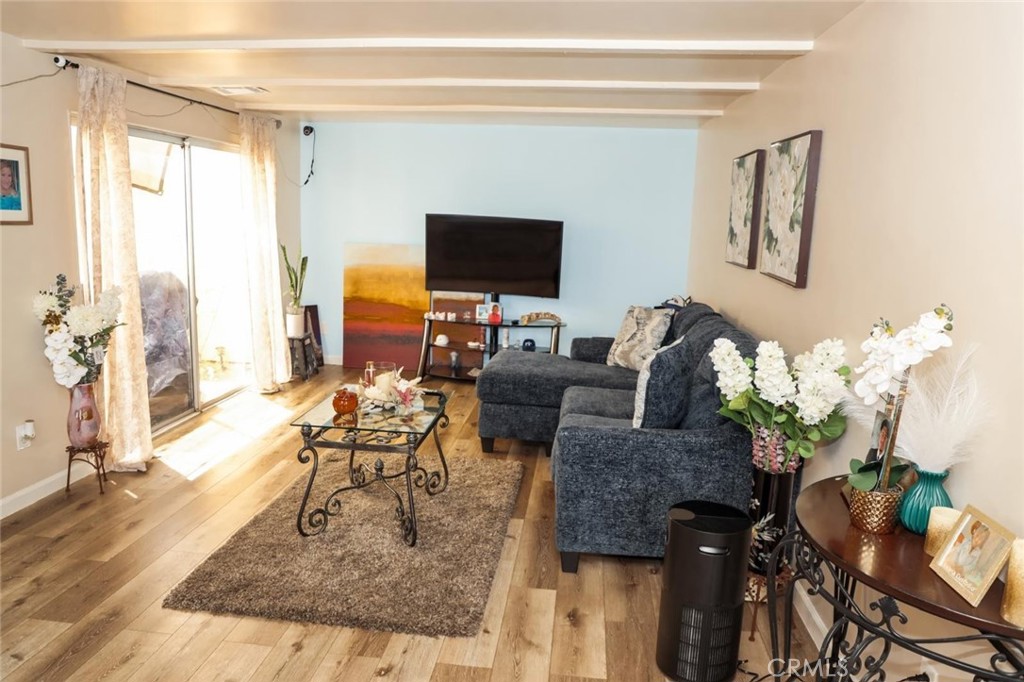 43618 Stanridge Avenue Property Photo 6