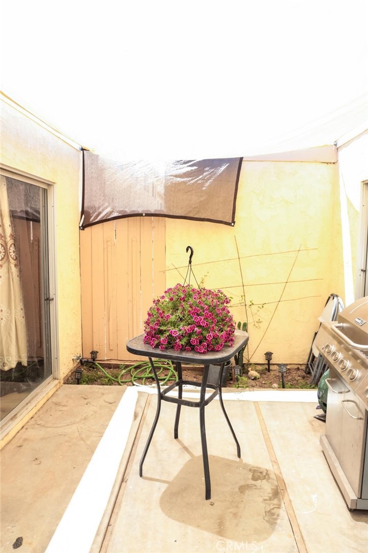 43618 Stanridge Avenue Property Photo 12
