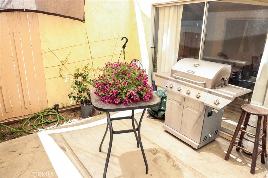 43618 Stanridge Avenue Property Photo 14