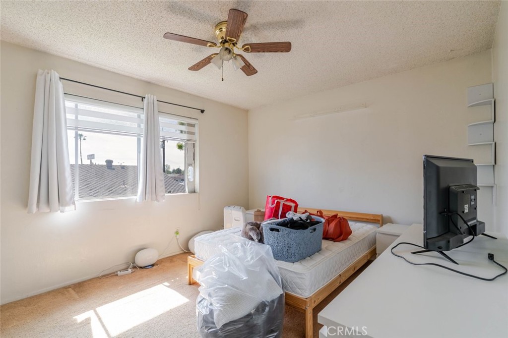 12422 Clearglen Avenue Property Photo 18