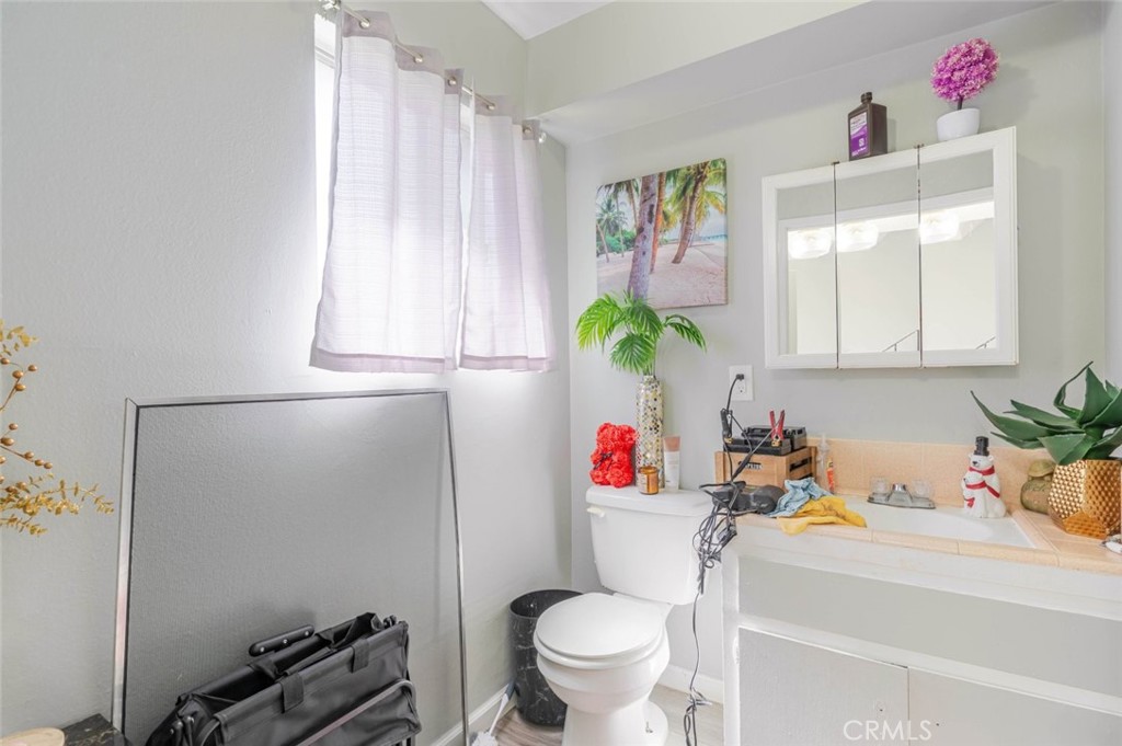 12422 Clearglen Avenue Property Photo 20