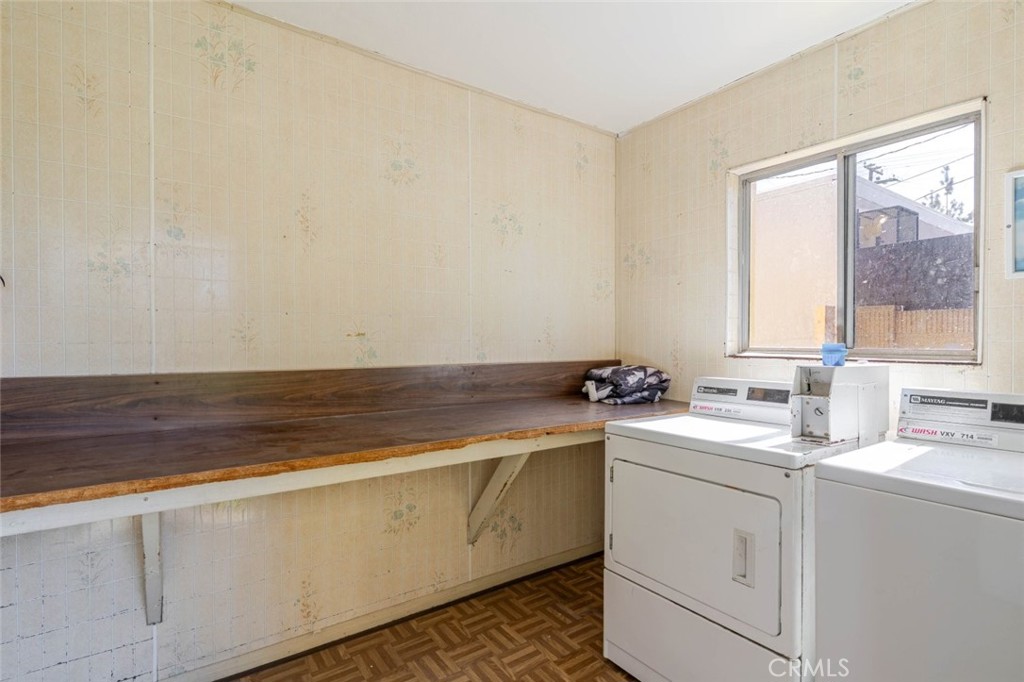 12422 Clearglen Avenue Property Photo 22